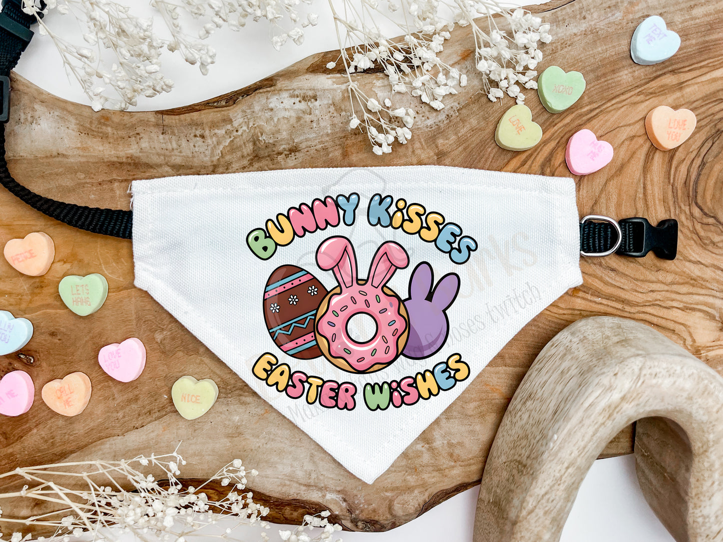 Bunny kisses easter wishes bandana